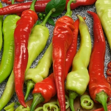 Cayenne Espana Pepper Seeds