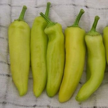 Hot Banana Pepper Seeds