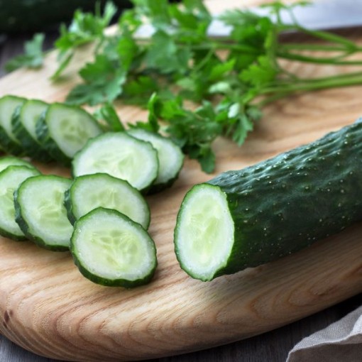 Suyo Long Cucumbers CU25-20