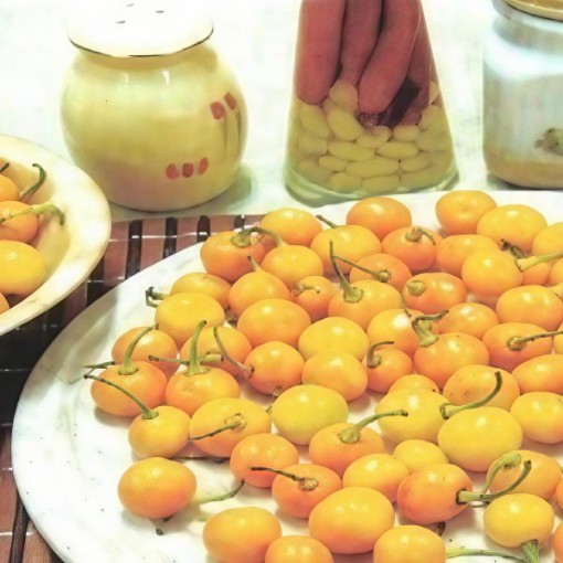 Devil's Yellow Cherry Pepper Seeds